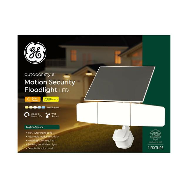 GE Outdoor Security Flood Lights, Adjustable 3-Head Light with Motion & Dusk to Dawn Sensor, Solar Light, 2500 Lumens